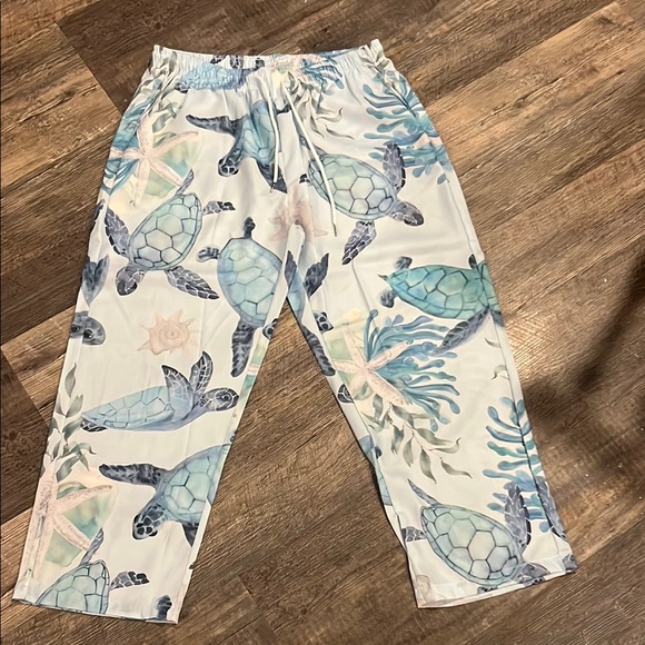 Other - Women's Sea Turtle Print Pajama Pants